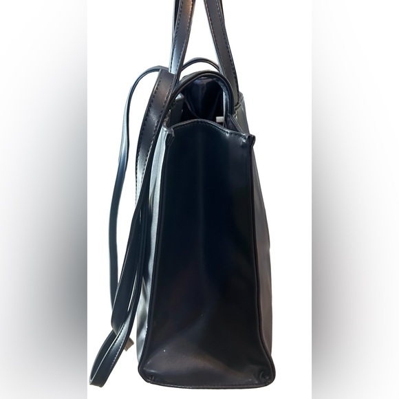 NWT Navy Blue Telfar Medium bag with dust bag - Picture 5 of 11